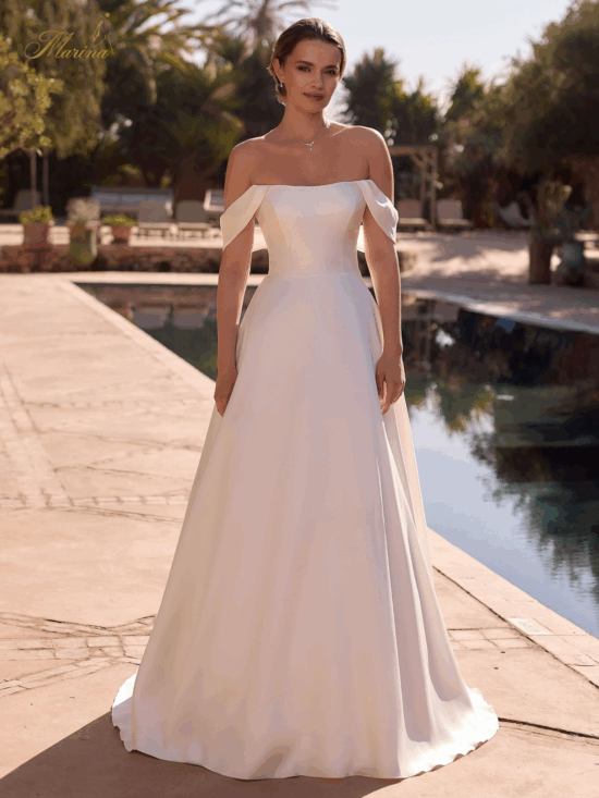 robe princesse, prestige , col bateau