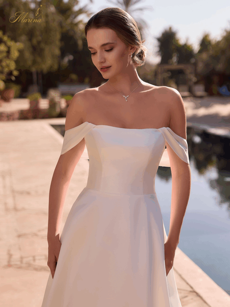 robe princesse, prestige , col bateau
